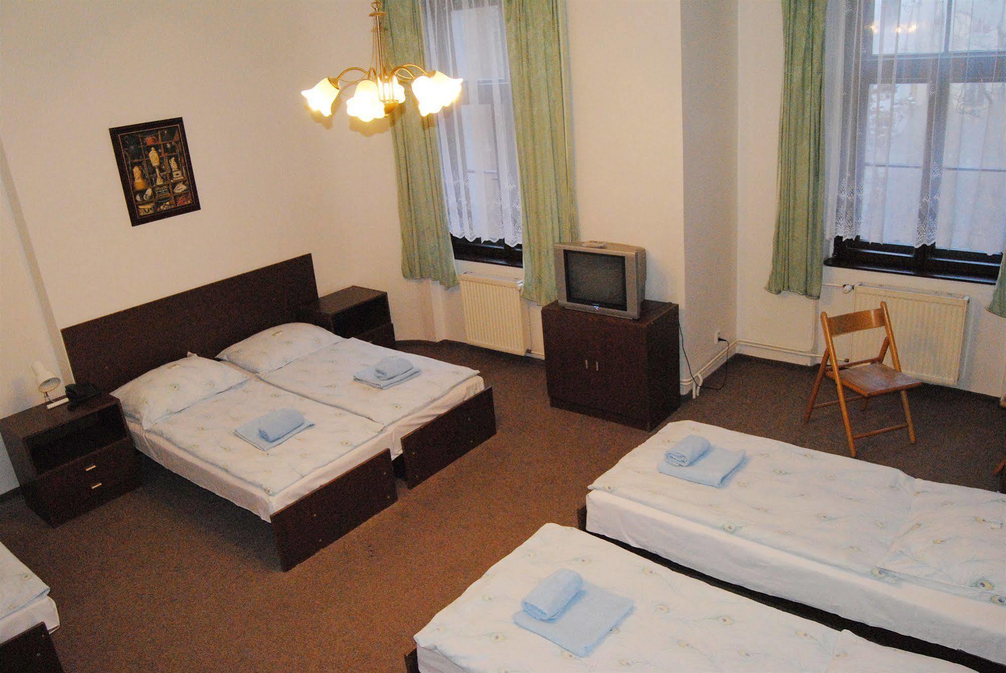 Hotel Olga Prague Exterior photo
