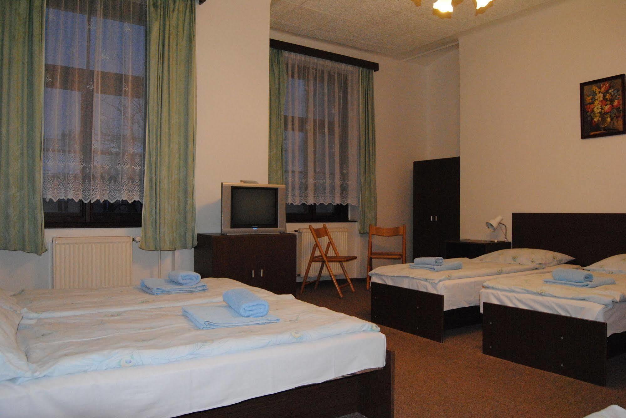 Hotel Olga Prague Exterior photo